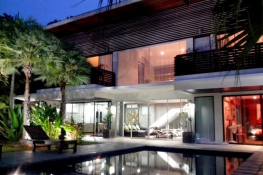 Villa moderne Piscine privée Kathu Golf A vendre KATH01