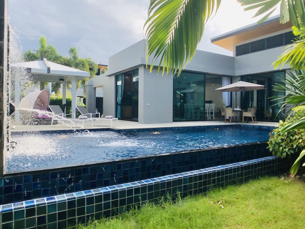 Baan Bua Zen villa à louer à Phuket 