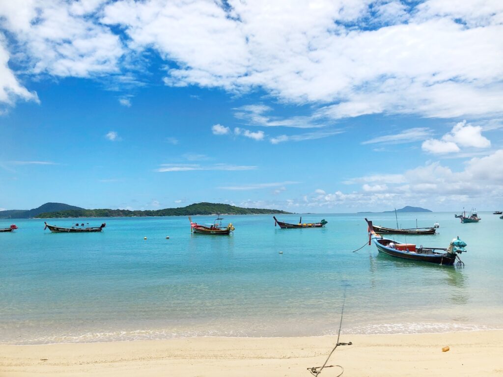 La plage de Rawai à Phuket 