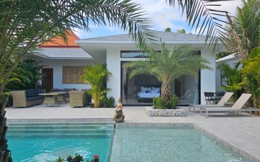 Four bedroom villa in Rawai for sale